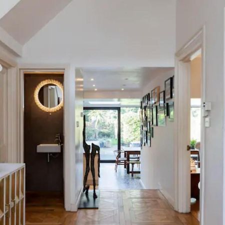 Вилла Stunning 5 Bed House With Private Garden Лондон Экстерьер фото